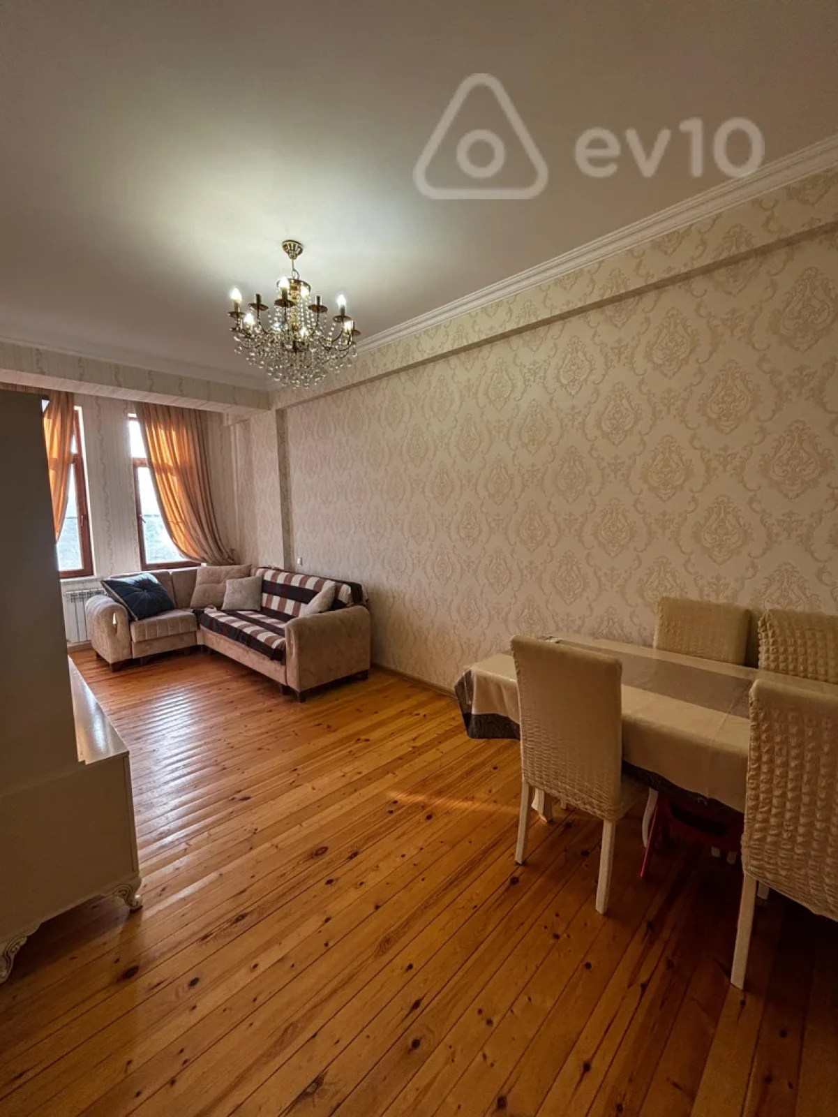 Kirayə verilir 2 otaqlı yeni tikili 65 m²