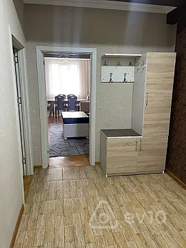 Kirayə verilir 2 otaqlı yeni tikili 65 m²