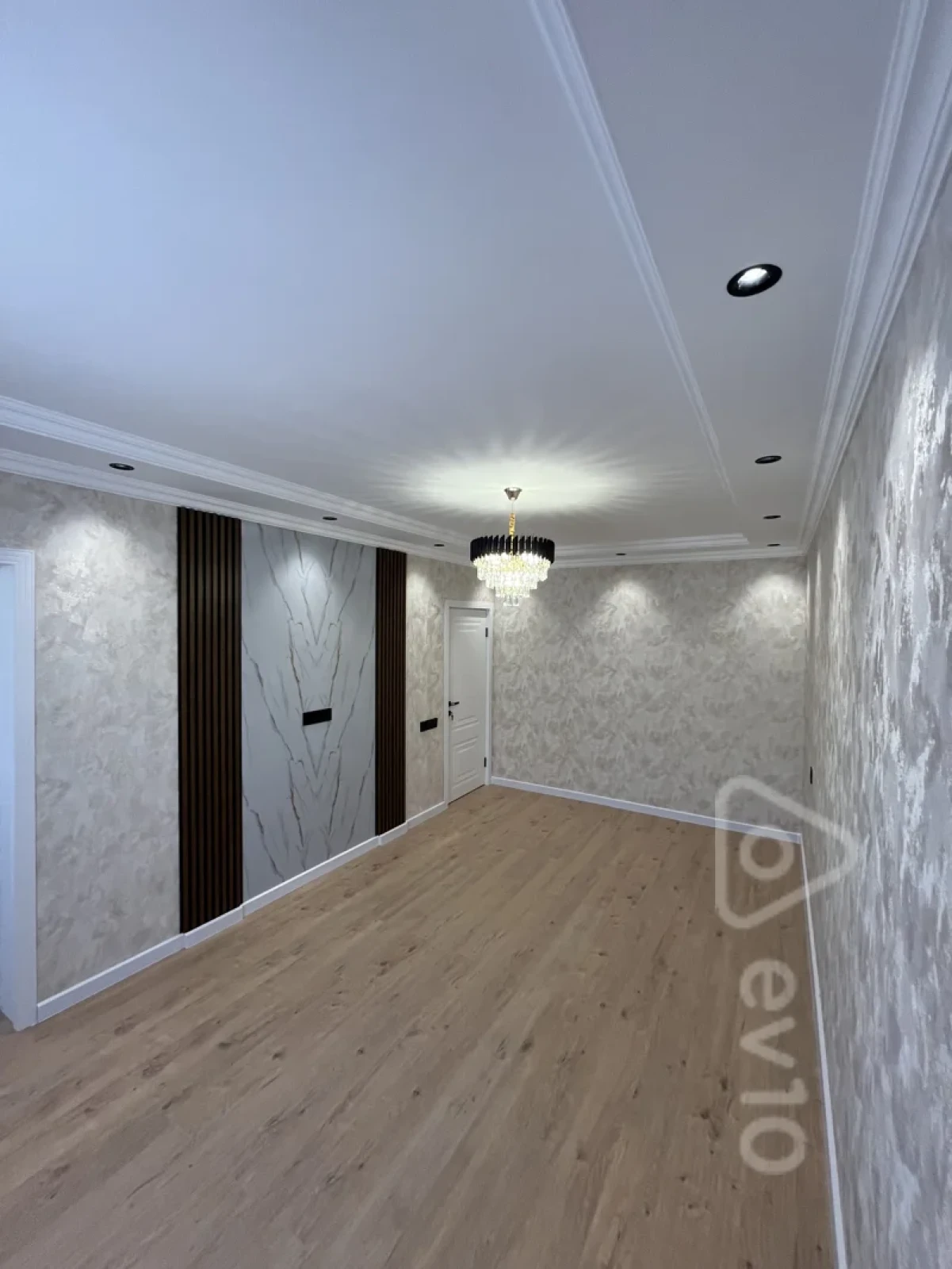 Satılır 3 otaqlı köhnə tikili 60 m²
