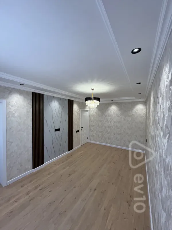 Satılır 3 otaqlı köhnə tikili 60 m²