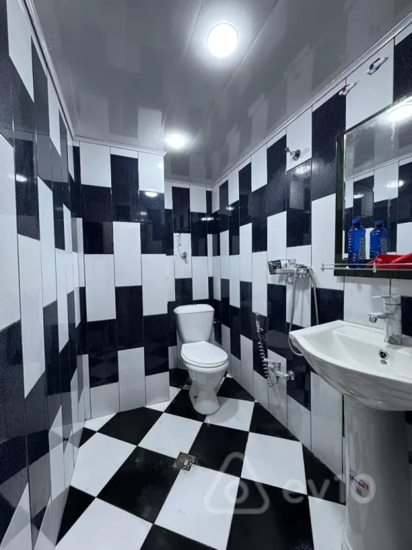 Satılır 2 otaqlı köhnə tikili 48 m²