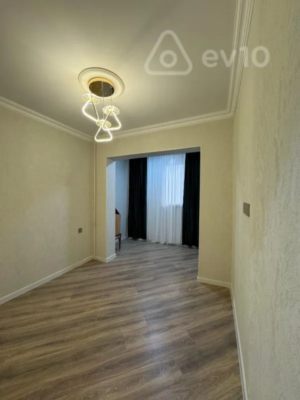 Satılır 2 otaqlı köhnə tikili 48 m²