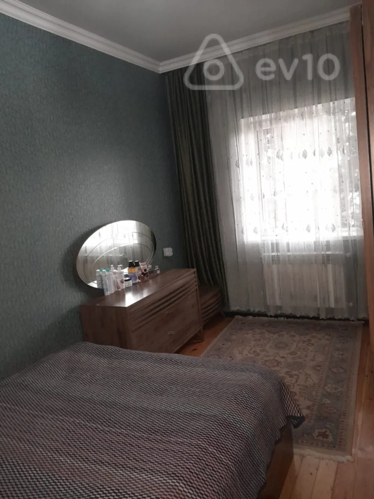 Satılır 4 otaqlı həyət evi 120 m²
