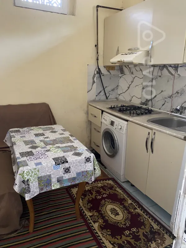 Kirayə verilir 2 otaqlı həyət evi 55 m²