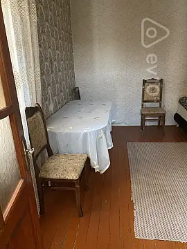 Kirayə verilir 2 otaqlı həyət evi 55 m²