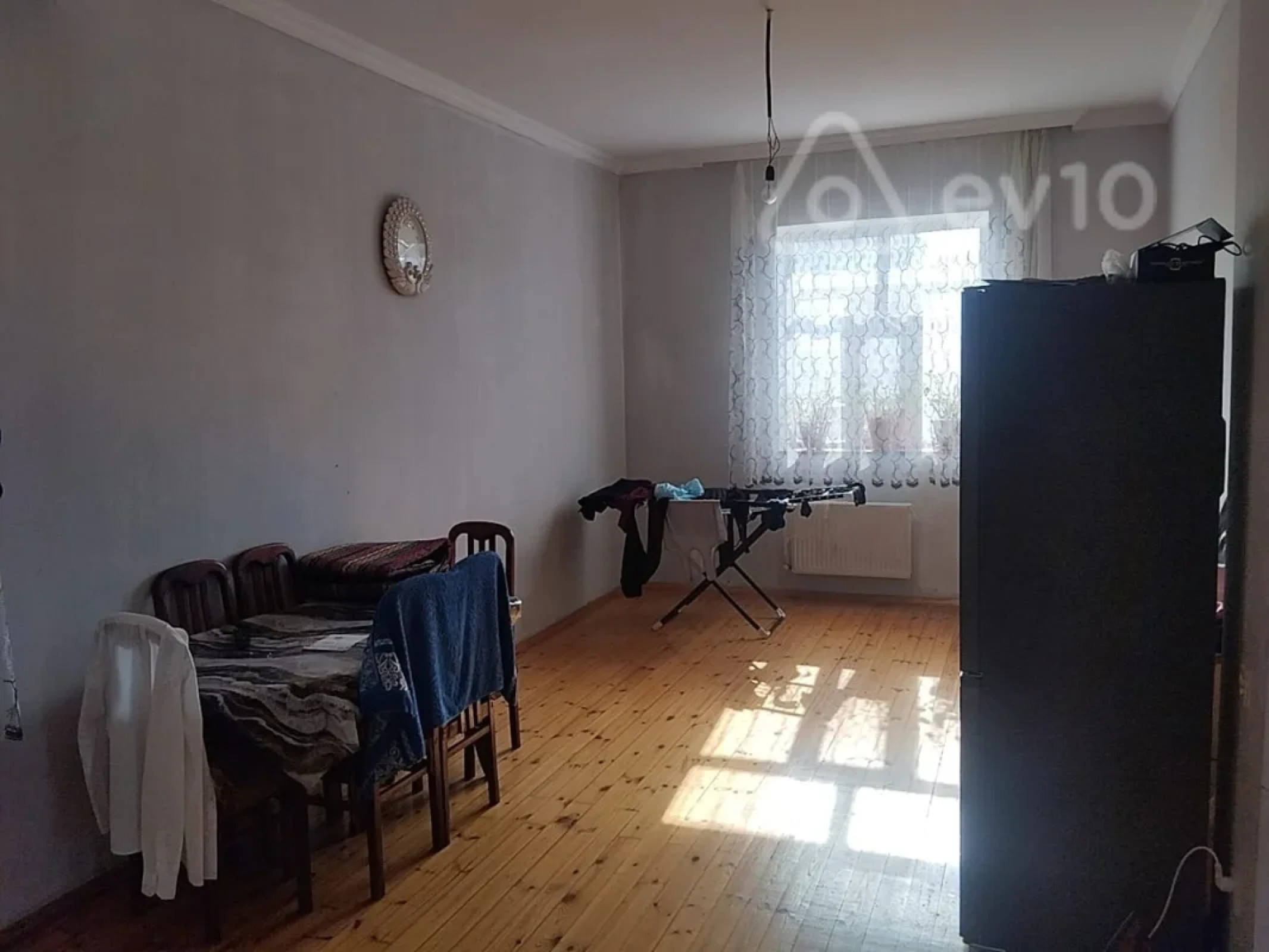 Satılır 5 otaqlı həyət evi 100 m²