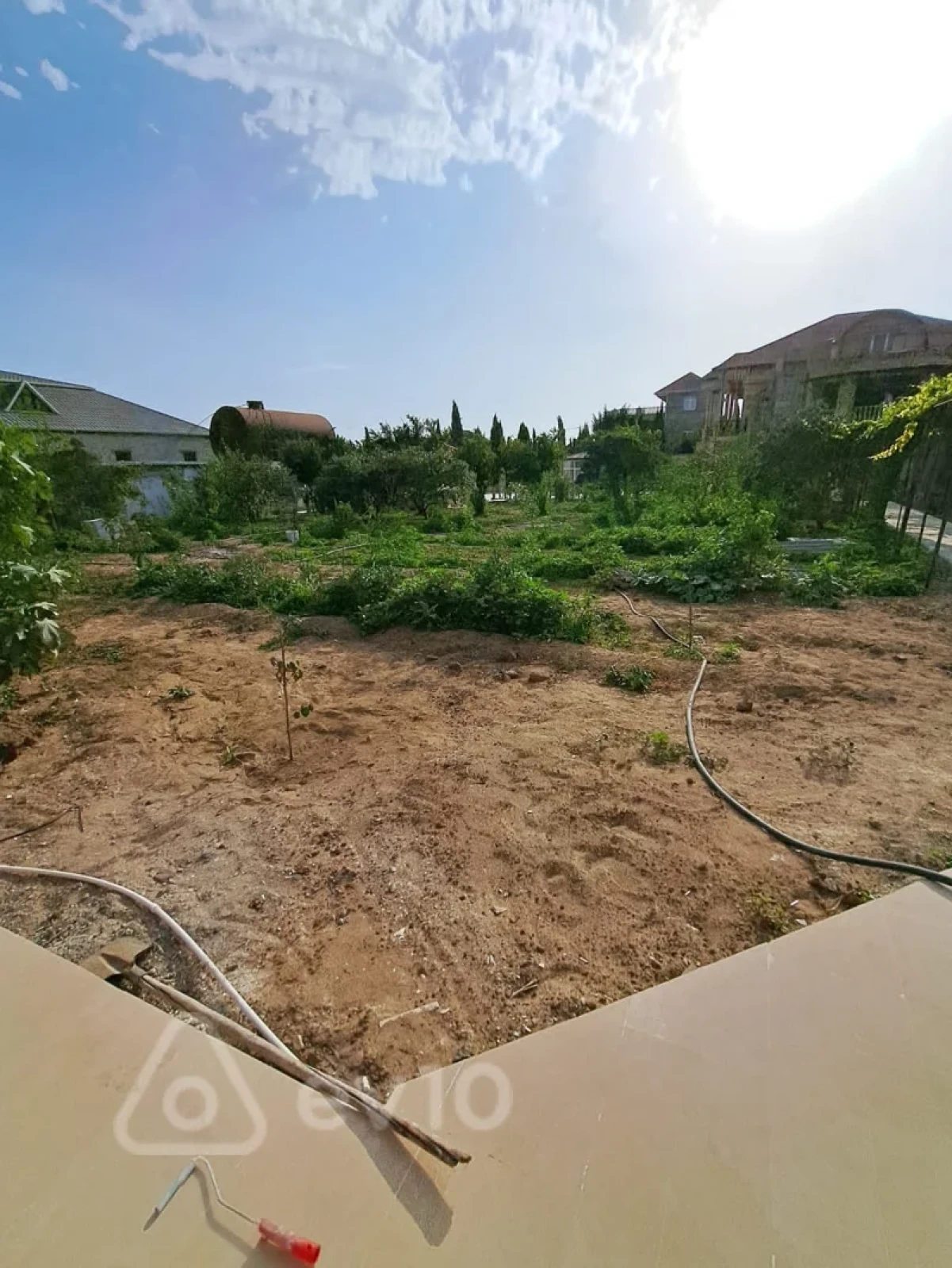 Kirayə verilir 8 otaqlı həyət evi 350 m²