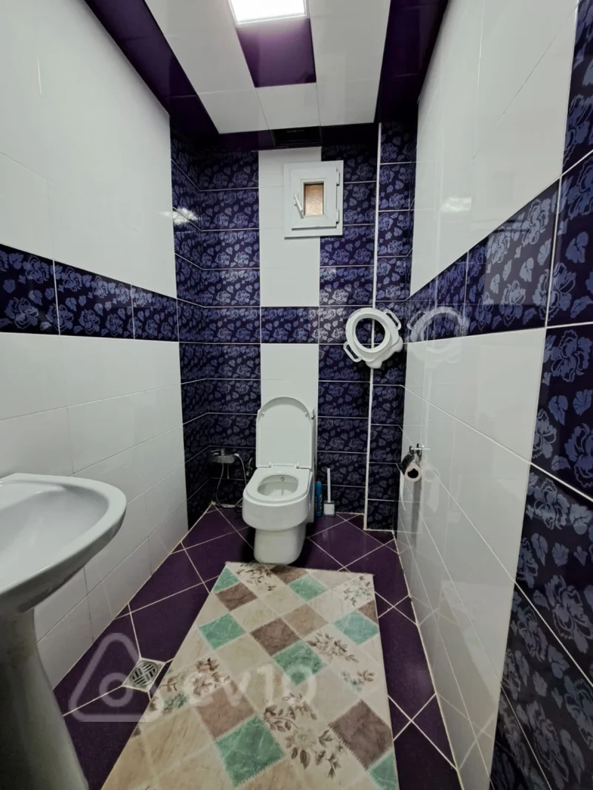 Kirayə verilir 8 otaqlı həyət evi 350 m²