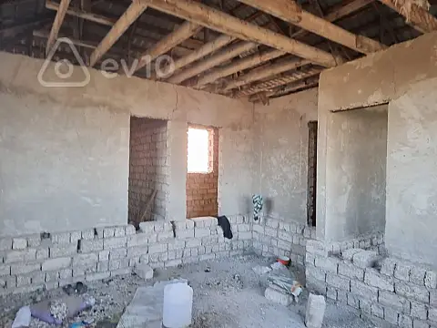 Satılır 3 otaqlı həyət evi 100 m²