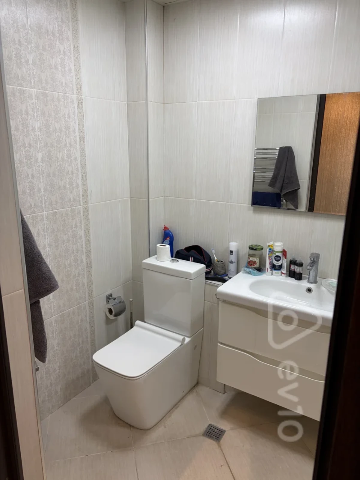 Satılır 4 otaqlı köhnə tikili 105 m²