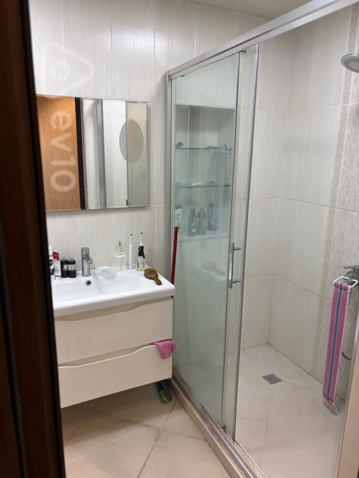 Satılır 4 otaqlı köhnə tikili 105 m²