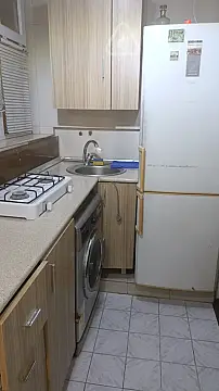 Kirayə verilir 1 otaqlı köhnə tikili 20 m²