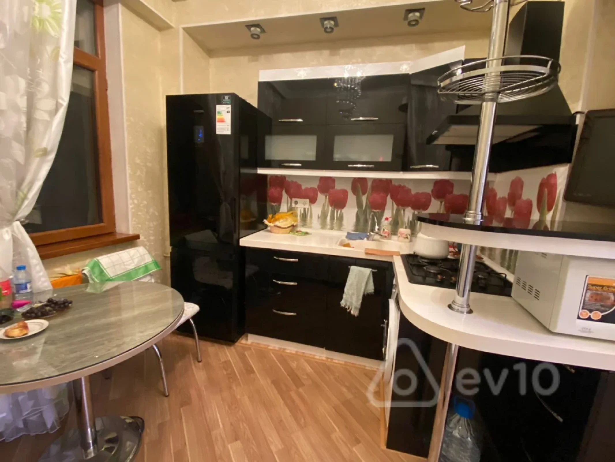 Kirayə verilir 3 otaqlı yeni tikili 90 m²