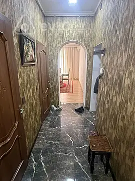 Kirayə verilir 2 otaqlı köhnə tikili 45 m²