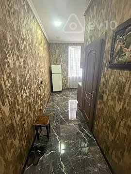 Kirayə verilir 2 otaqlı köhnə tikili 45 m²