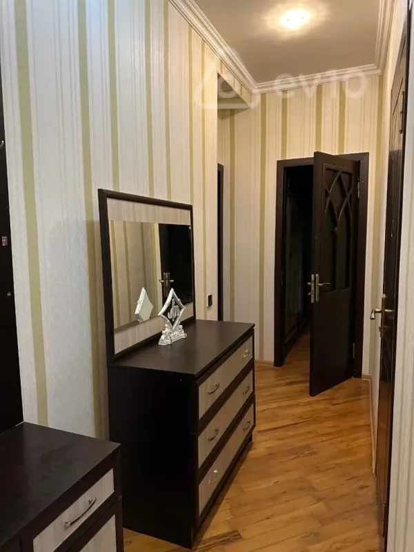 Kirayə verilir 2 otaqlı yeni tikili 60 m²