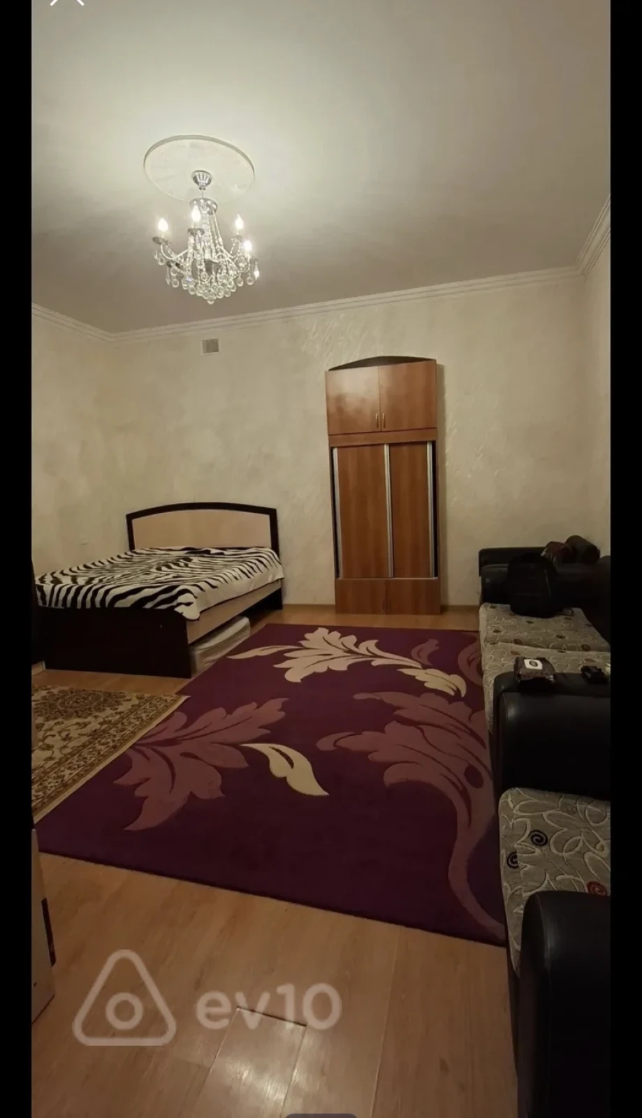 Satılır 2 otaqlı köhnə tikili 40 m²