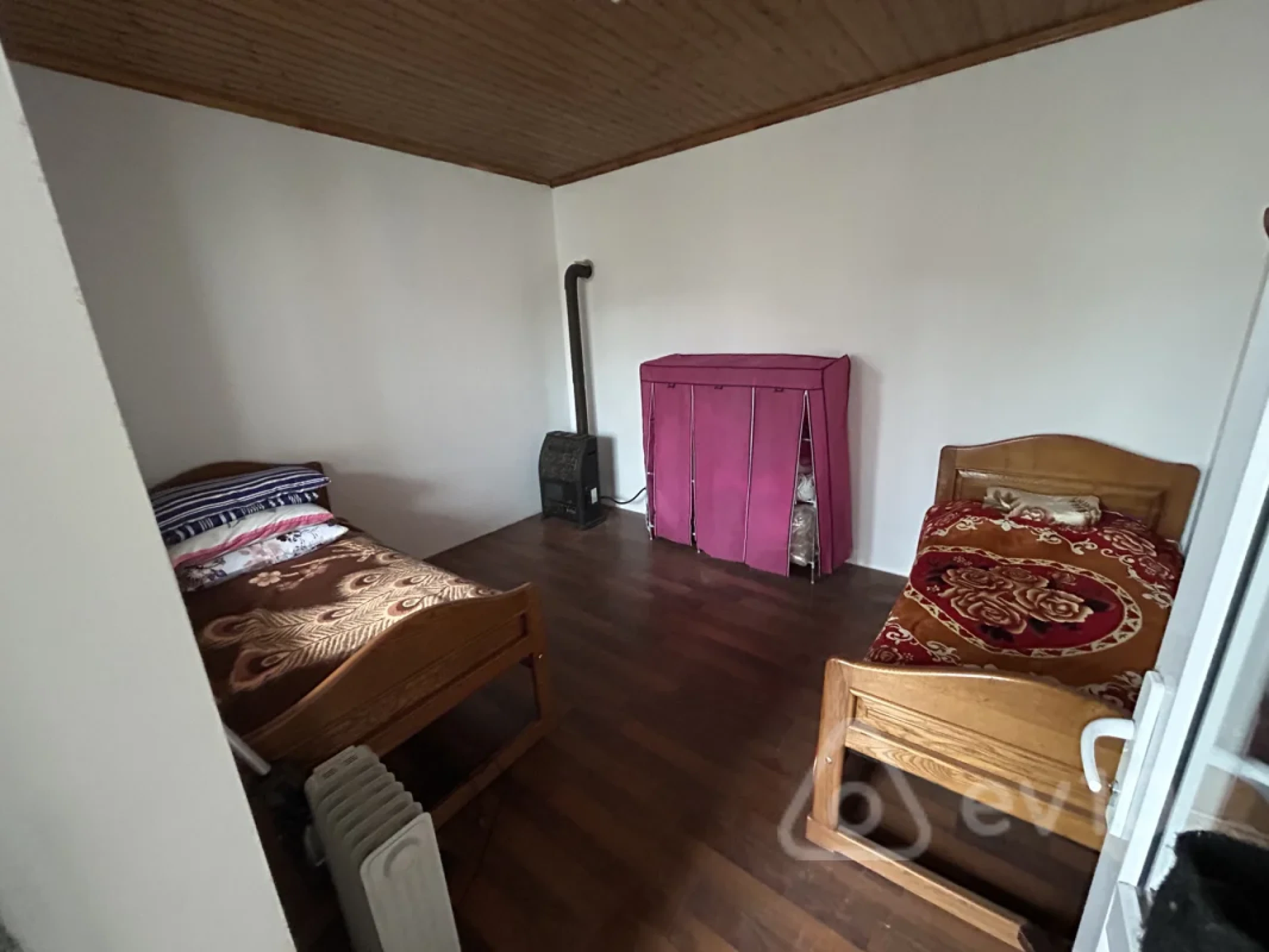 Satılır 3 otaqlı həyət evi 100 m²