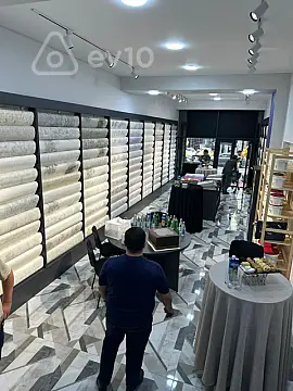 Satılır mənzil 140 m²