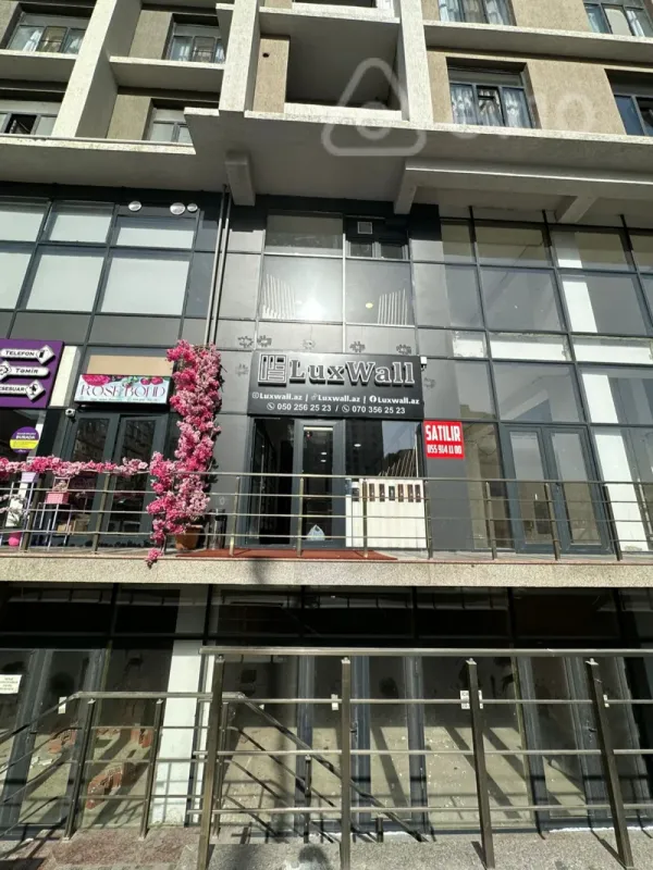 Satılır mənzil 140 m²