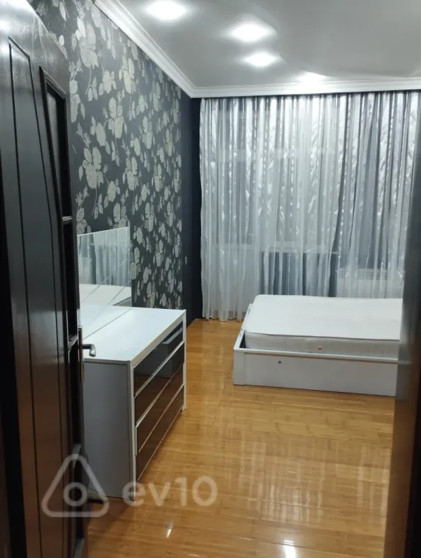 Satılır 3 otaqlı yeni tikili 117 m²