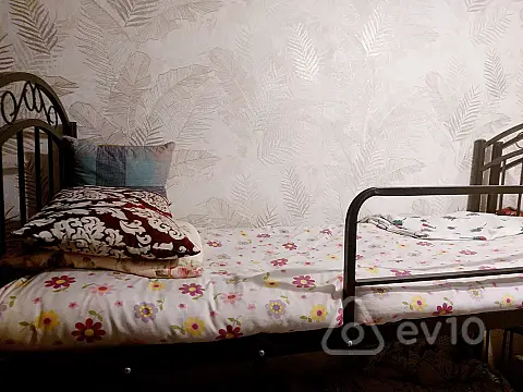 Kirayə verilir 2 otaqlı köhnə tikili 52 m²