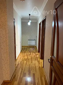 Kirayə verilir 2 otaqlı yeni tikili 60 m²