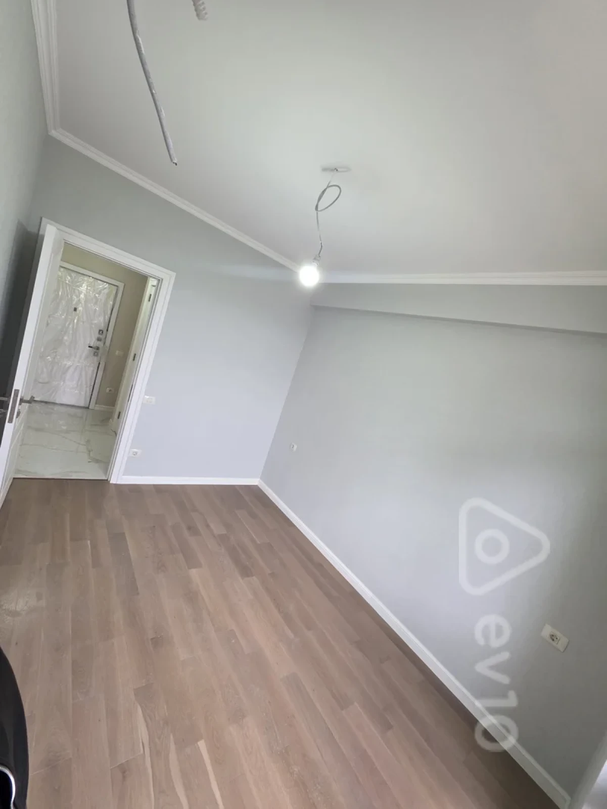 Kirayə verilir 2 otaqlı yeni tikili 48 m²