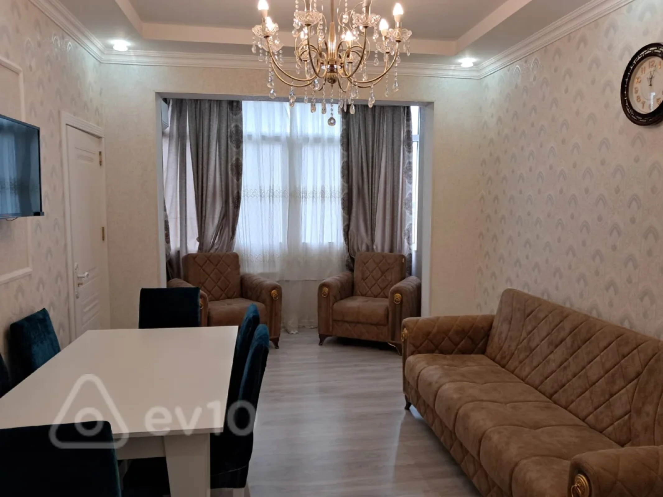 Kirayə verilir 2 otaqlı köhnə tikili 51 m²