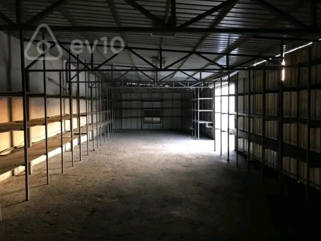 Kirayə verilir mənzil 220 m²