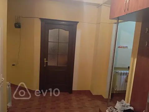 Kirayə verilir 3 otaqlı yeni tikili 110 m²