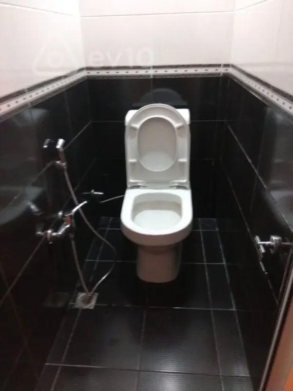 Kirayə verilir 3 otaqlı yeni tikili 110 m²