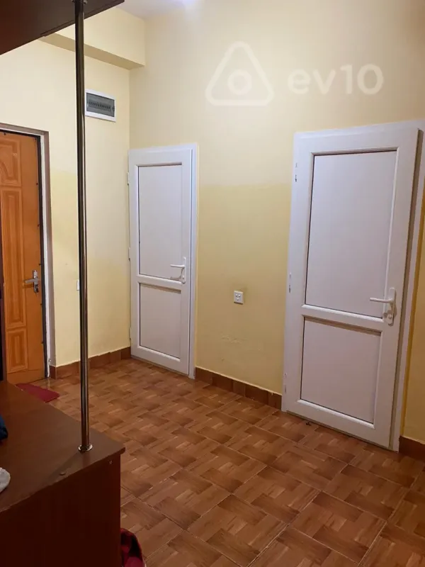 Kirayə verilir 3 otaqlı yeni tikili 110 m²