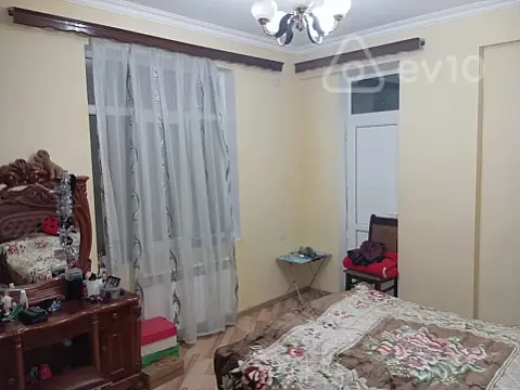 Kirayə verilir 3 otaqlı yeni tikili 110 m²