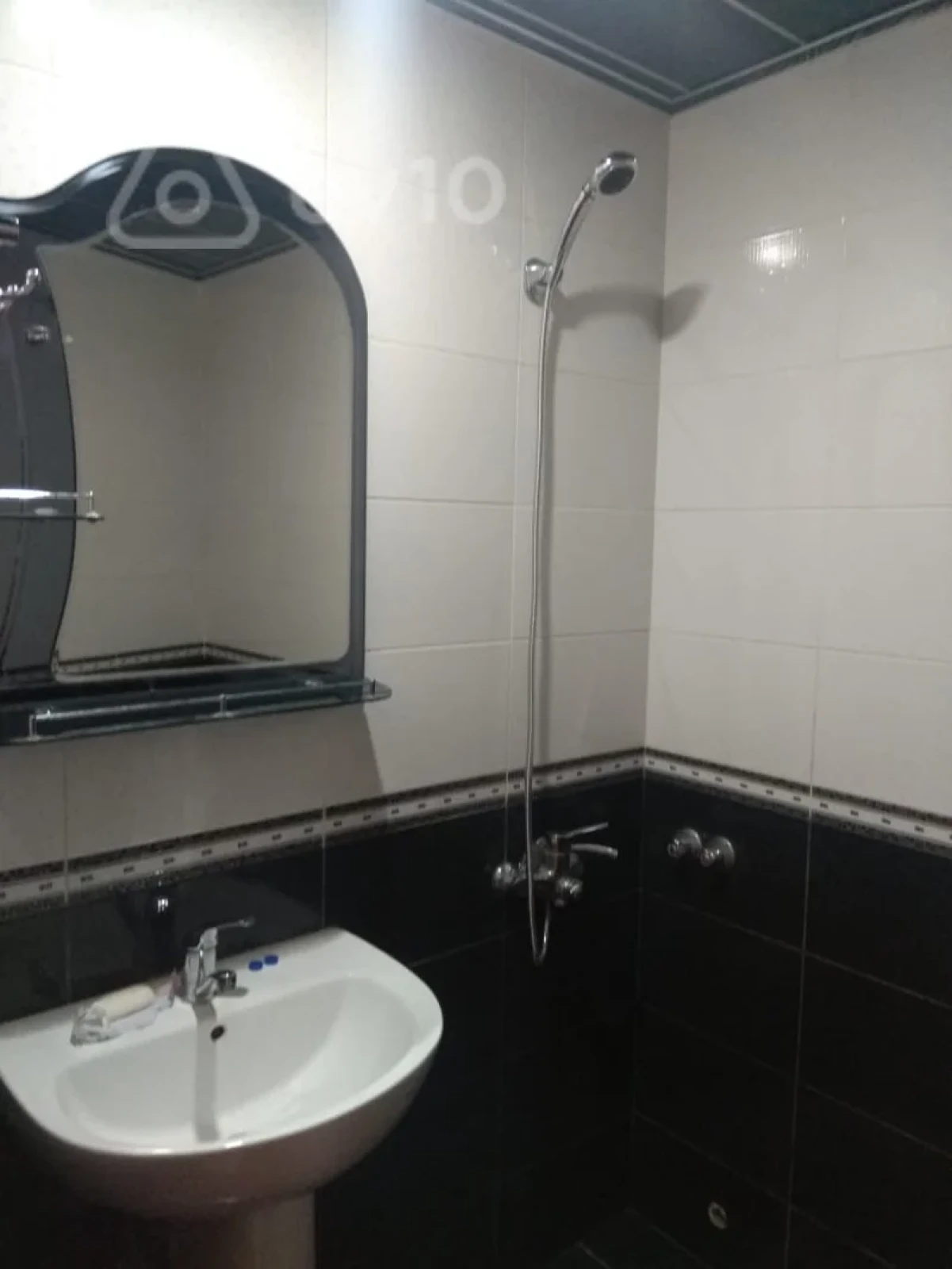 Kirayə verilir 3 otaqlı yeni tikili 110 m²