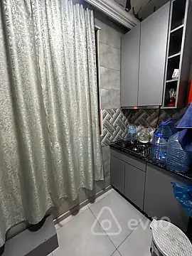 Kirayə verilir 2 otaqlı köhnə tikili 31 m²