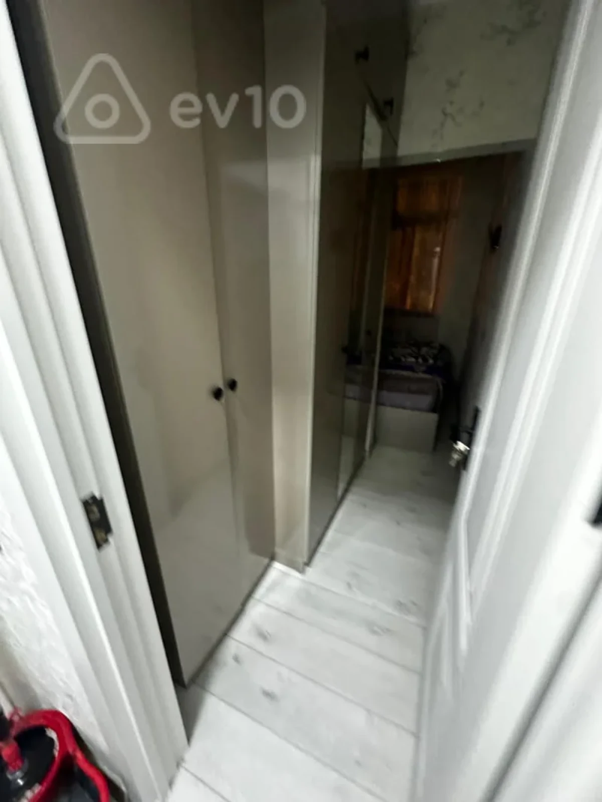 Kirayə verilir 2 otaqlı köhnə tikili 31 m²
