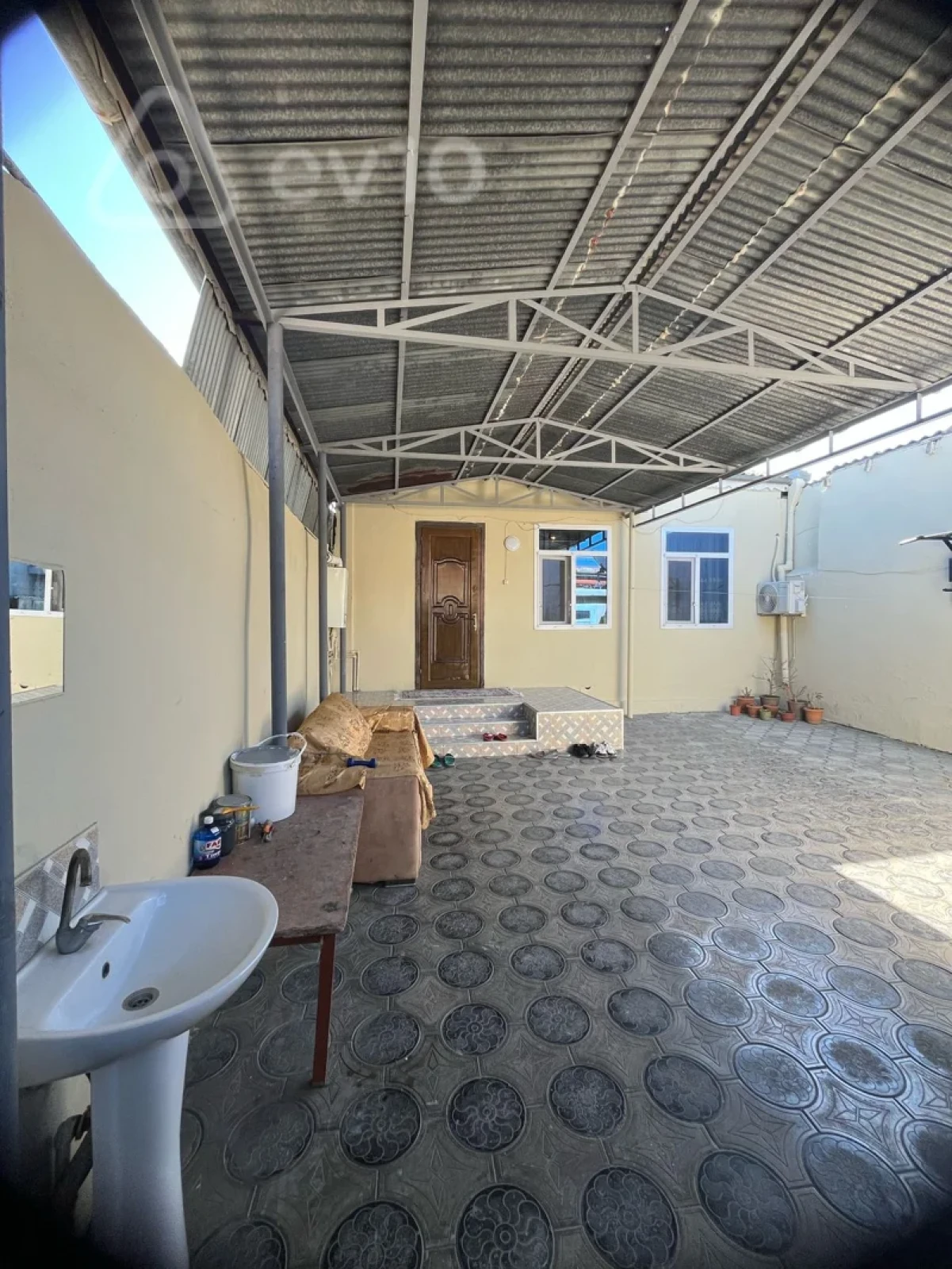 Satılır 3 otaqlı həyət evi 100 m²