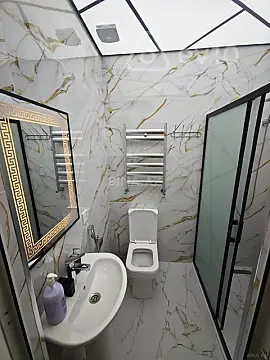 Kirayə verilir 2 otaqlı yeni tikili 70 m²