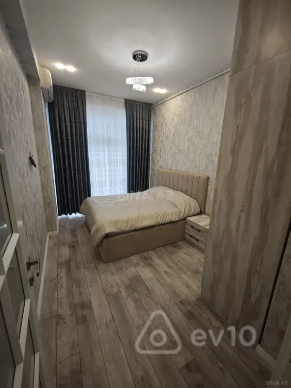 Kirayə verilir 2 otaqlı yeni tikili 70 m²