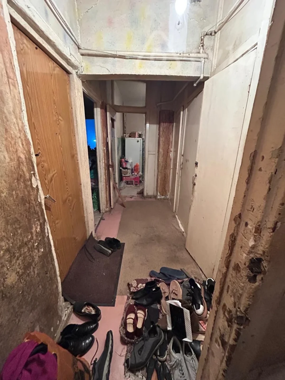 Satılır 2 otaqlı köhnə tikili 60 m²