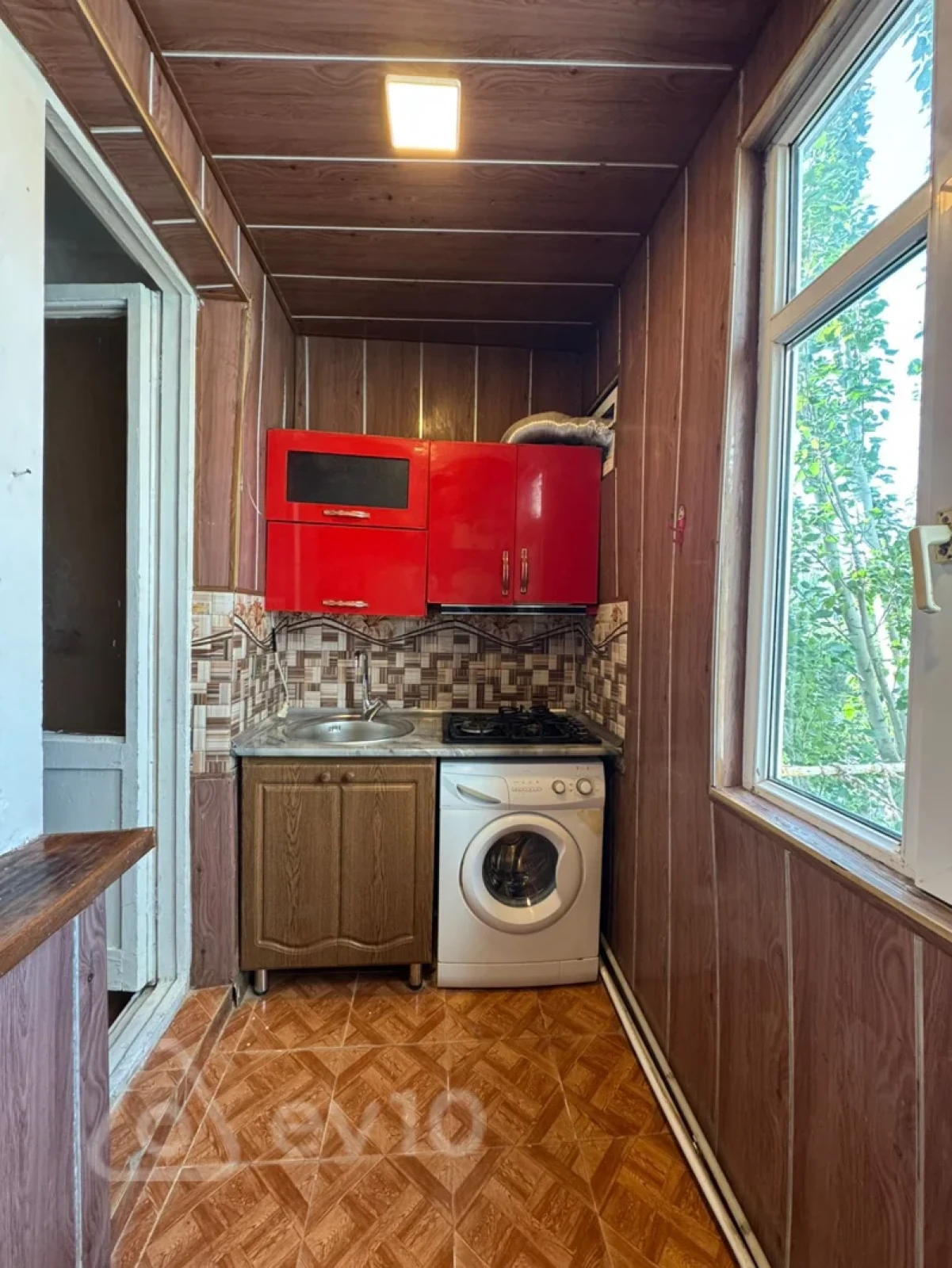 Kirayə verilir 3 otaqlı köhnə tikili 56 m²