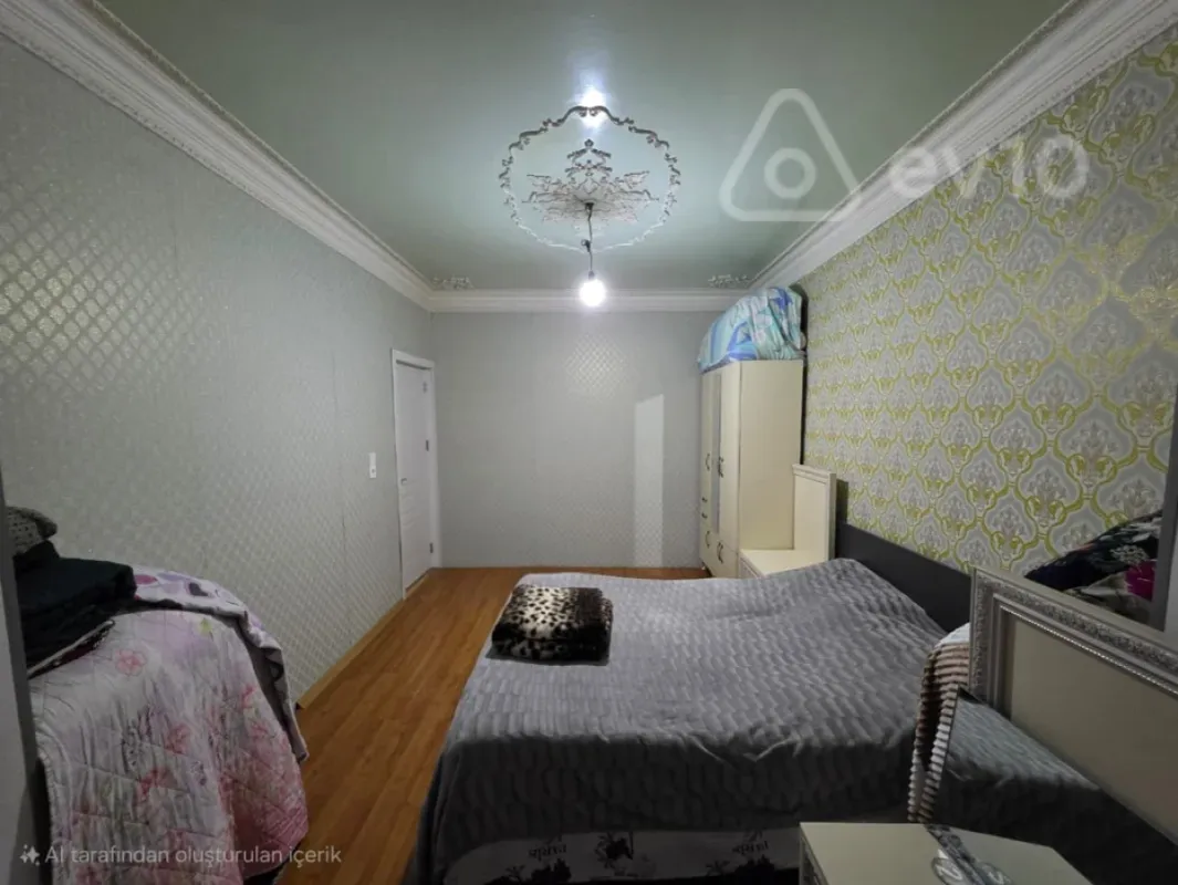 Satılır 4 otaqlı köhnə tikili 87 m²