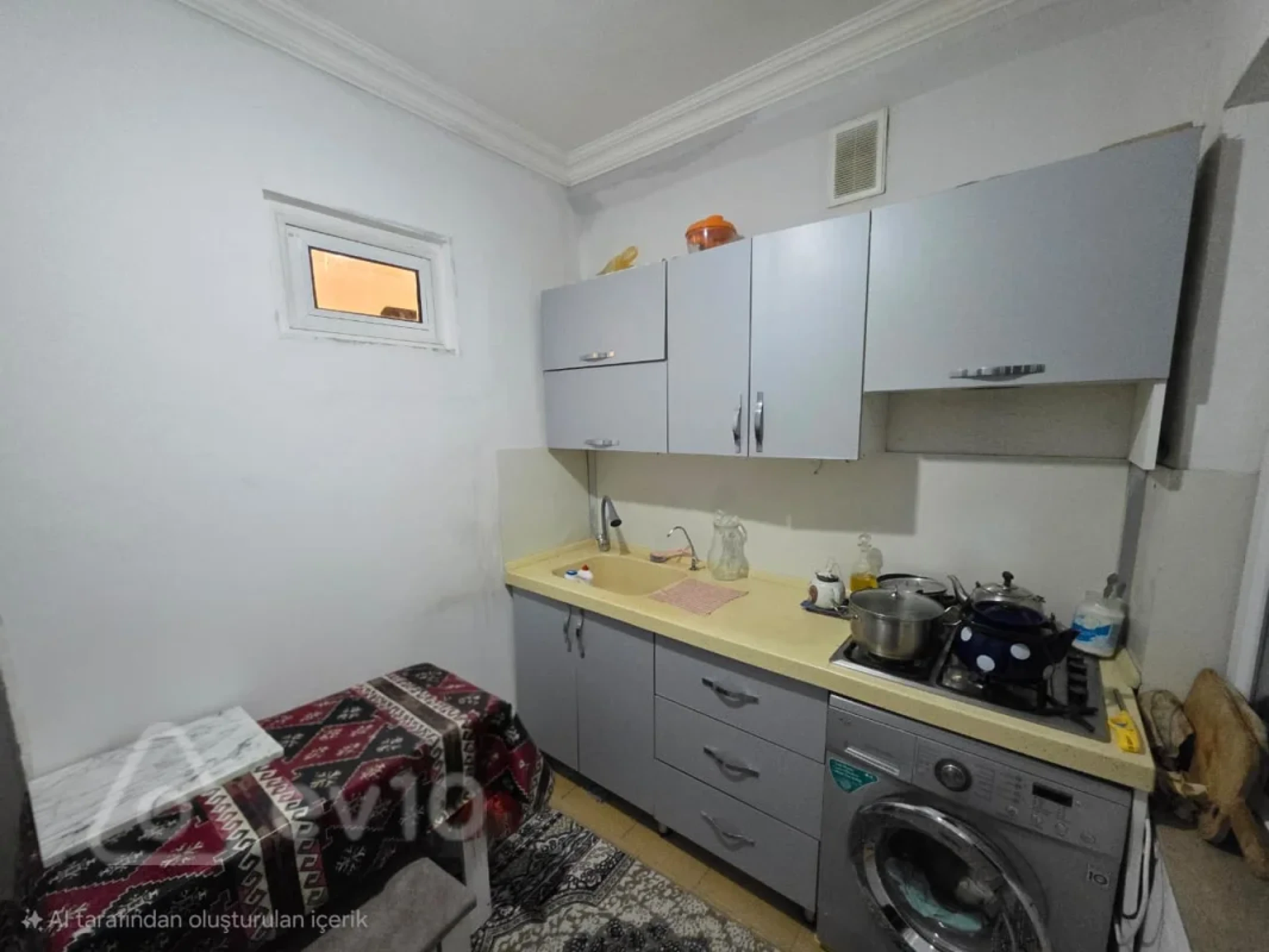Satılır 4 otaqlı köhnə tikili 87 m²