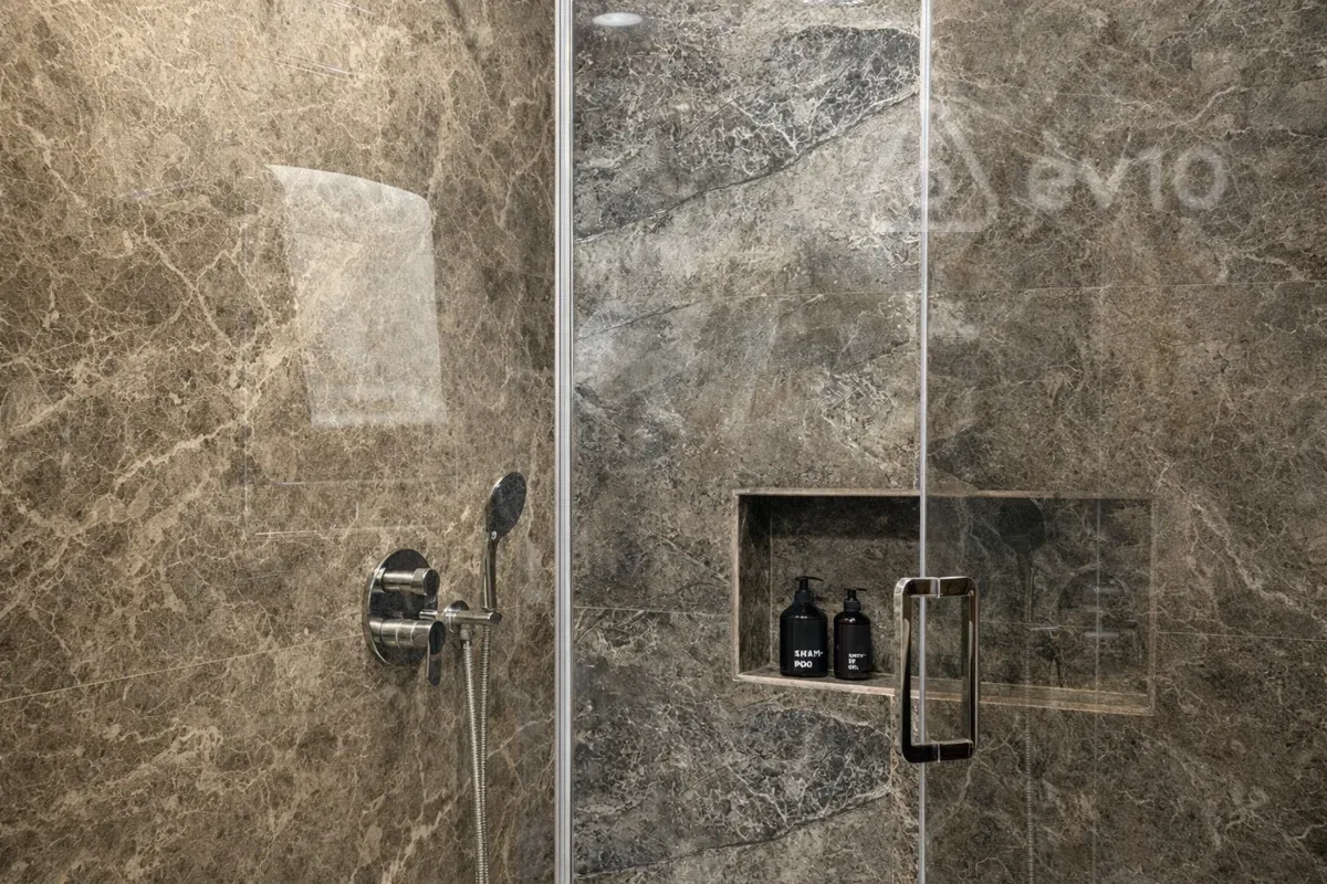 Kirayə verilir 3 otaqlı yeni tikili 126 m²