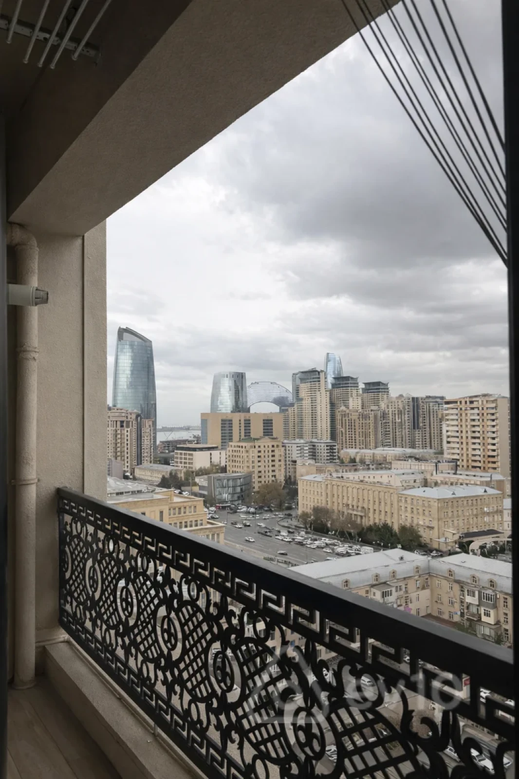 Kirayə verilir 3 otaqlı yeni tikili 126 m²