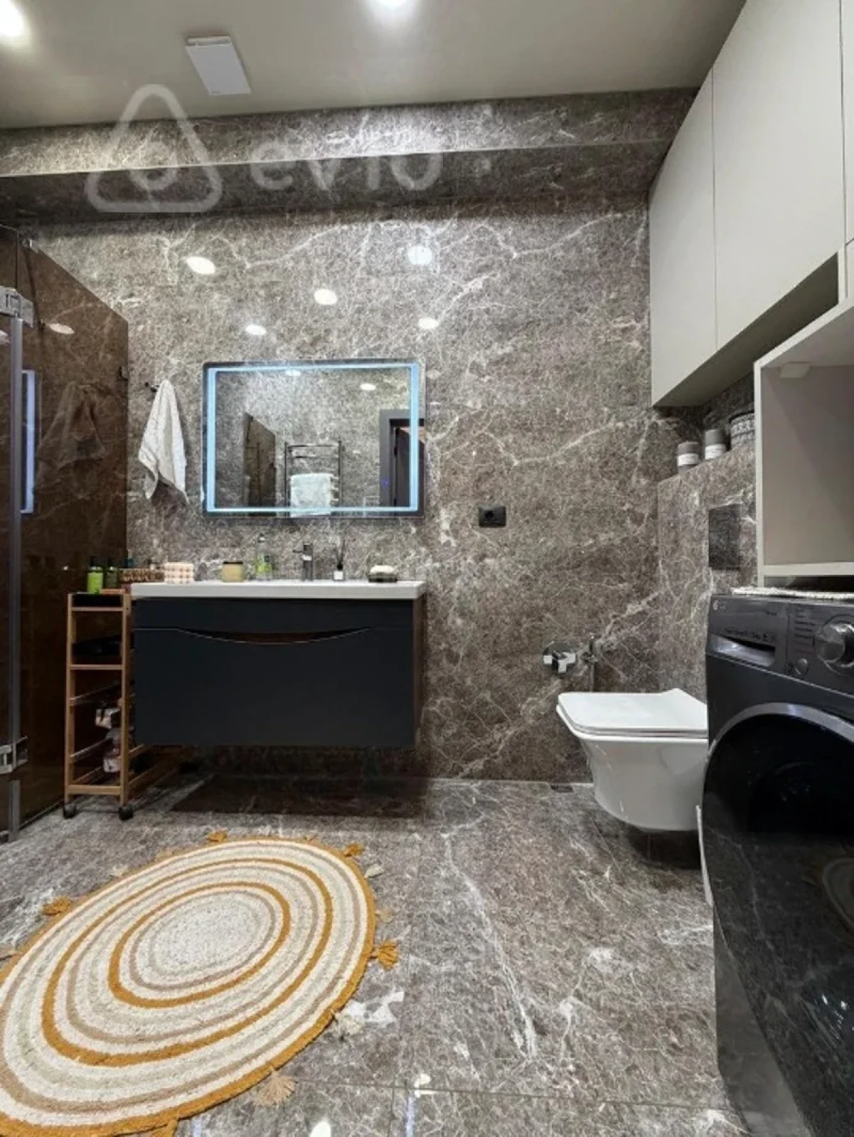 Kirayə verilir 3 otaqlı yeni tikili 126 m²