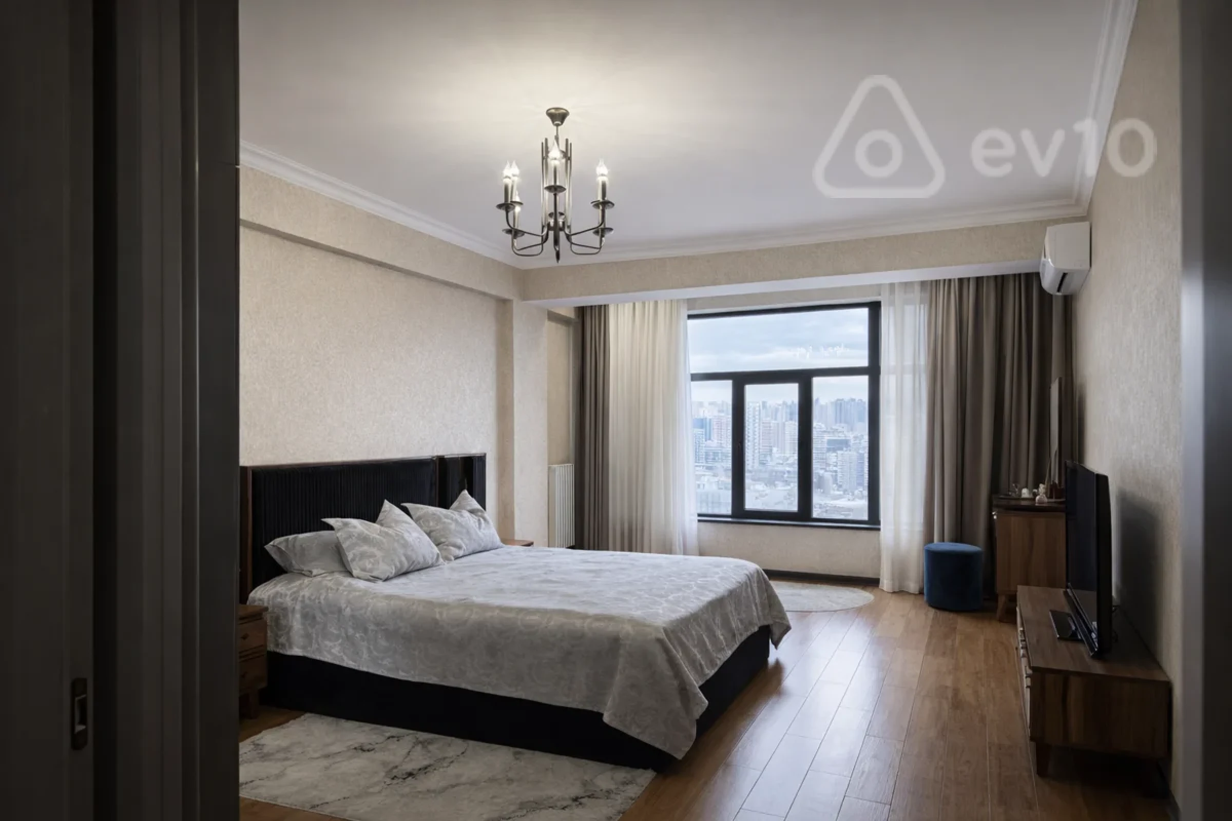 Kirayə verilir 3 otaqlı yeni tikili 126 m²