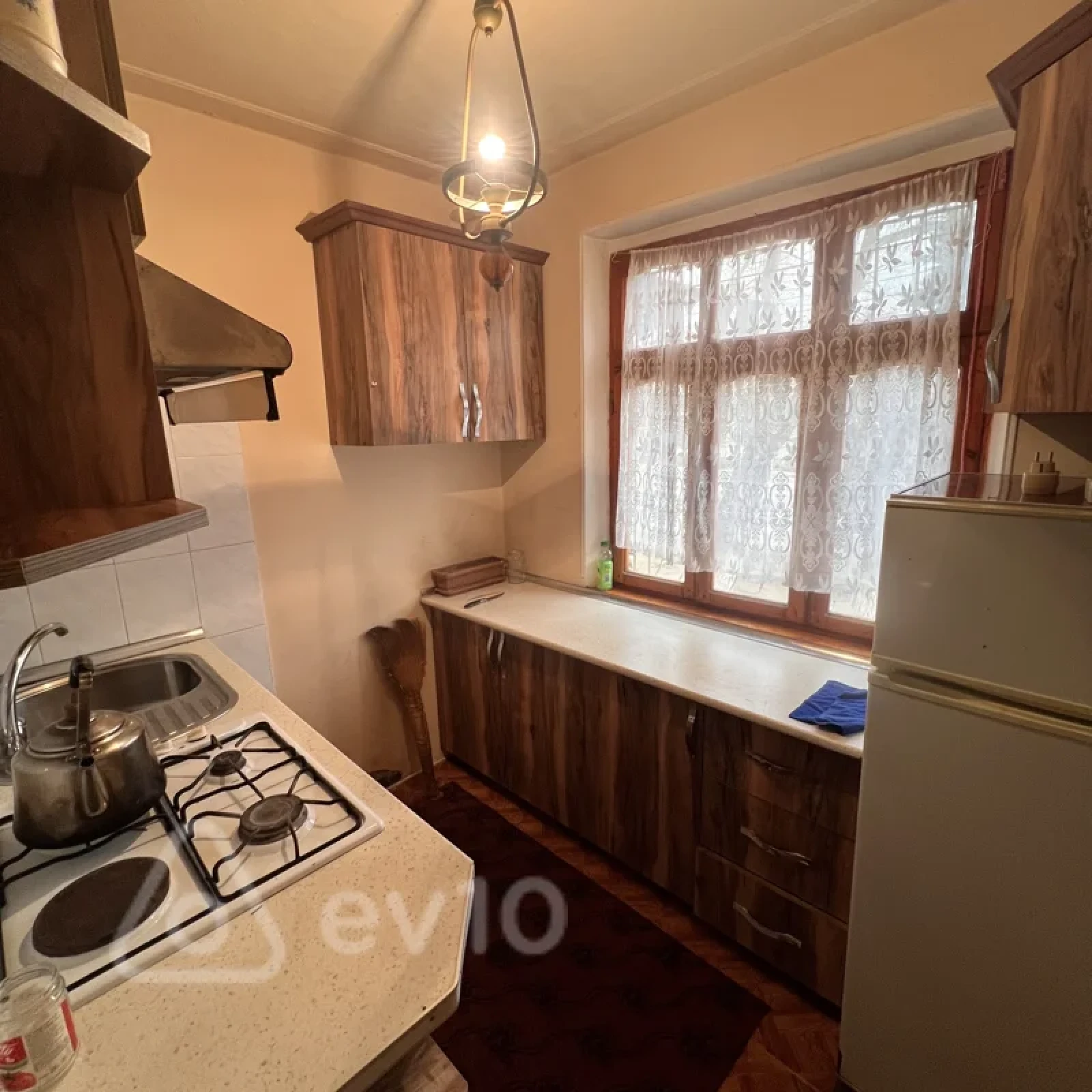 Kirayə verilir 1 otaqlı köhnə tikili 52 m²