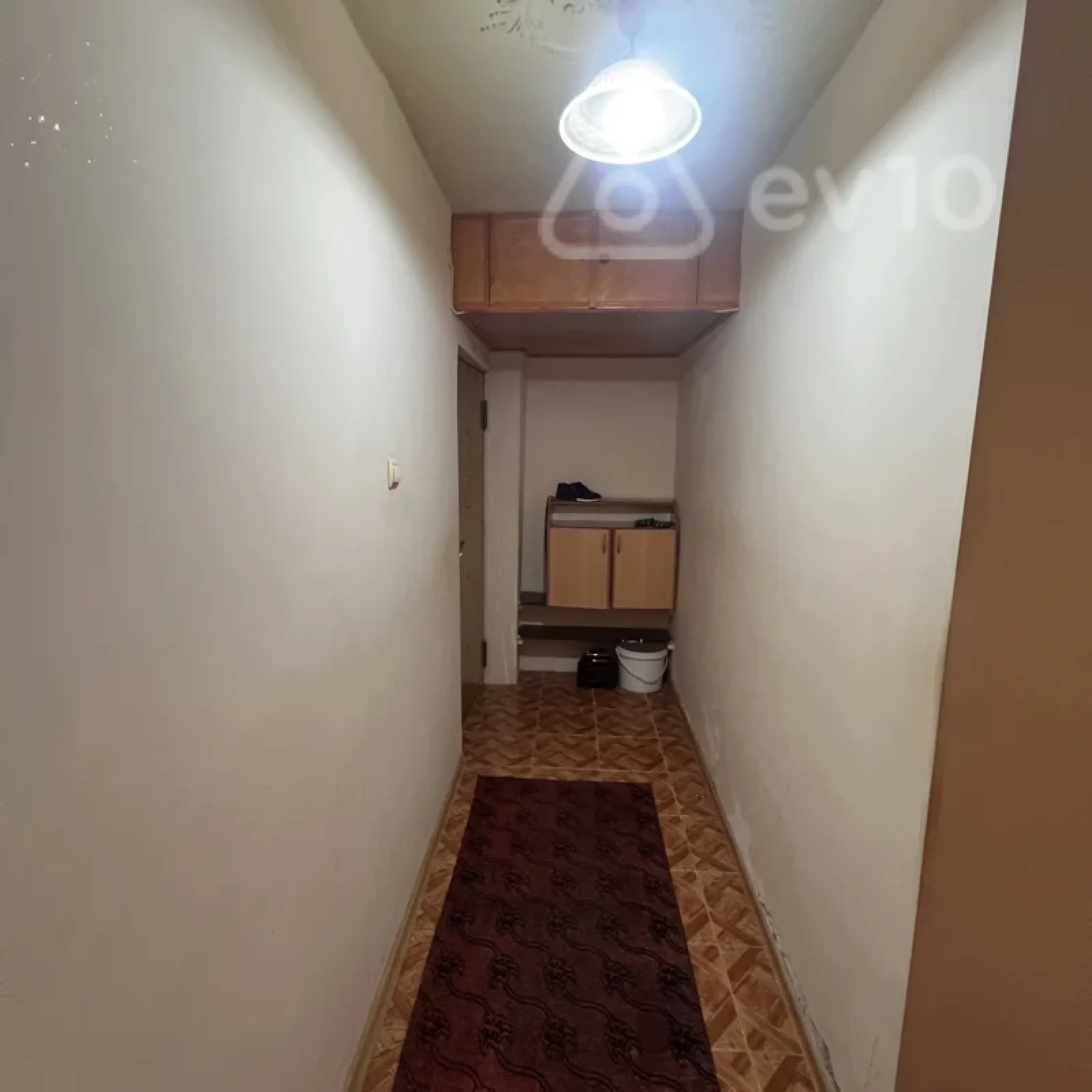 Kirayə verilir 1 otaqlı köhnə tikili 52 m²